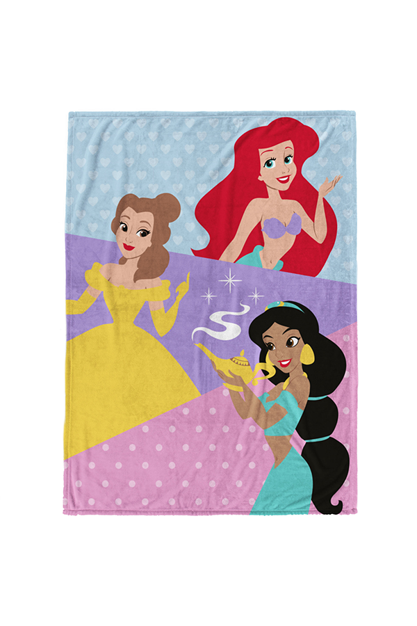 ”x” Disney Princess Throw Blanket